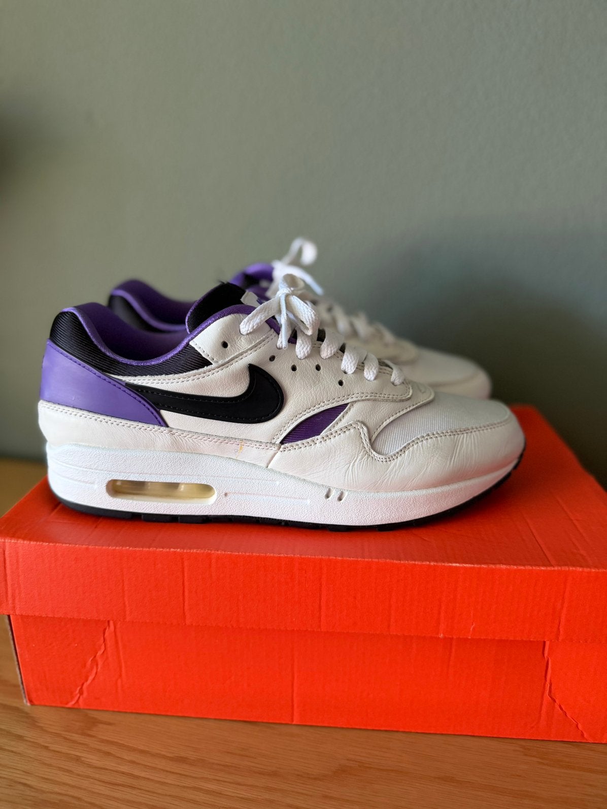Nike air Max 1 Purple DNA, Ophalen of Verzenden, Zo goed als nieuw, Overige kleuren