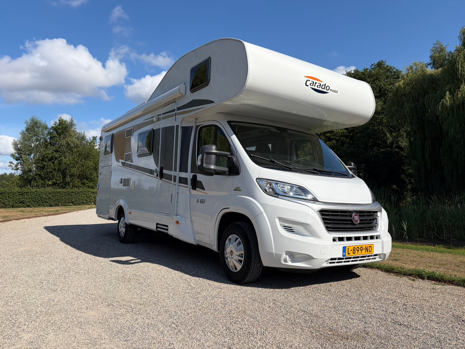 Caravans And Camping Capron