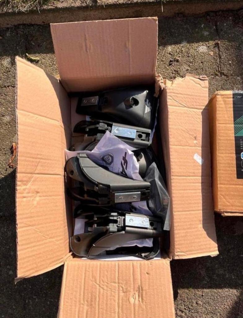Farad Iron 4 110 Stalen Dakdragers, Auto diversen, Dakdragers, Ophalen, Nieuw