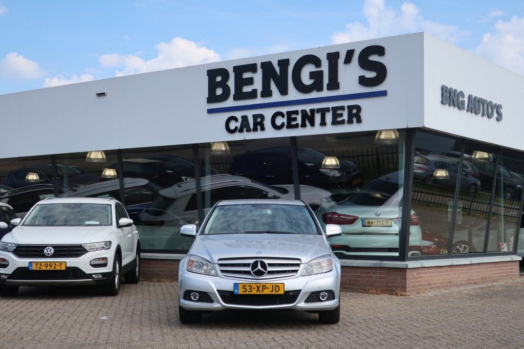 Mercedes-Benz C-klasse 280 Avantgarde, Auto's, Mercedes-Benz, Automaat, Achterwielaandrijving, Zwart, Leder en Stof