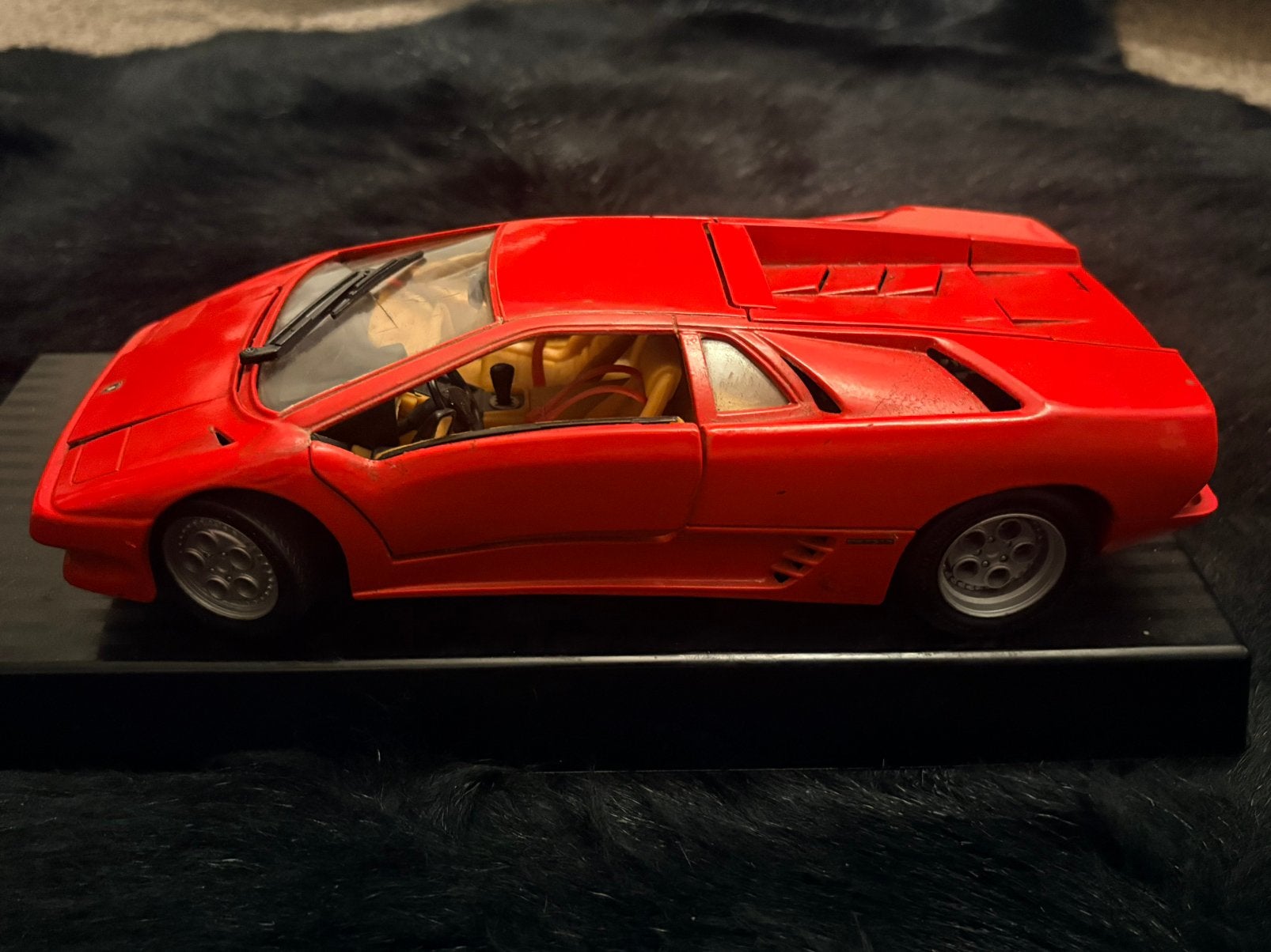 Lamborghini Diablo 1990 Rood – Maisto 1/18 - Modelauto, Ophalen of Verzenden, Zo goed als nieuw, Auto