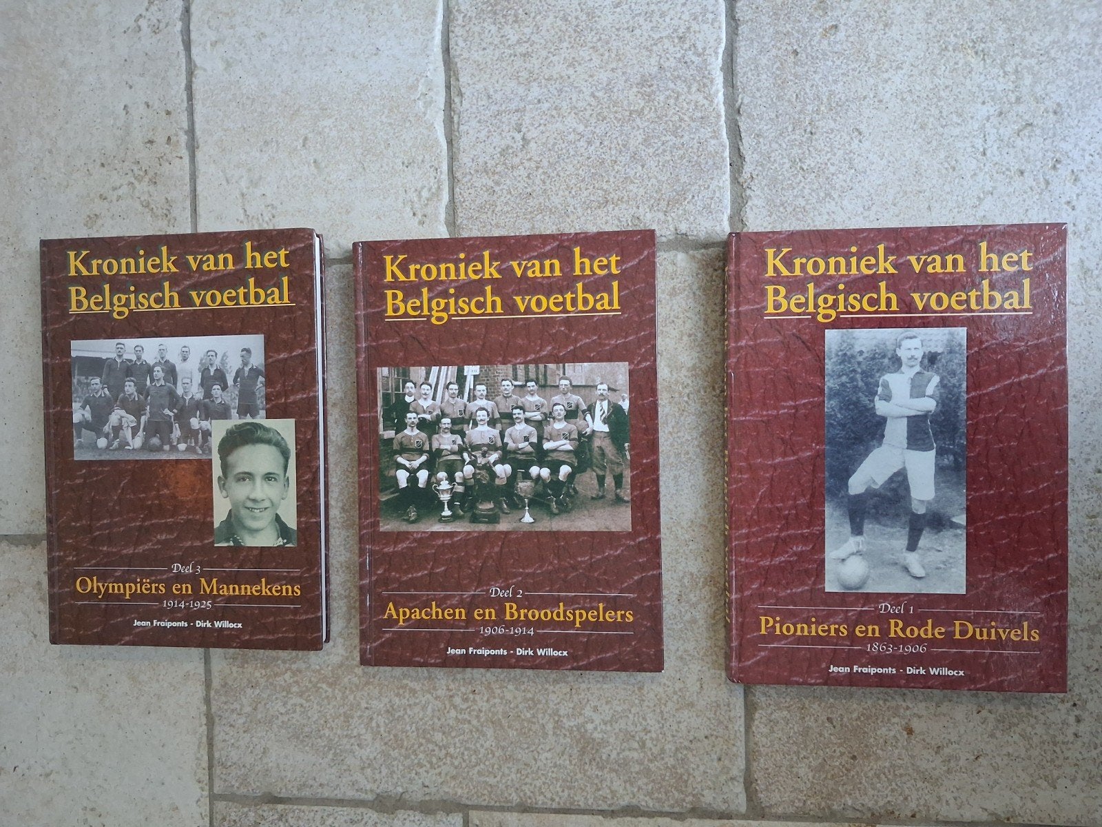 Heb hier 3 boeken over de rode duivels België, Ophalen of Verzenden, Zo goed als nieuw