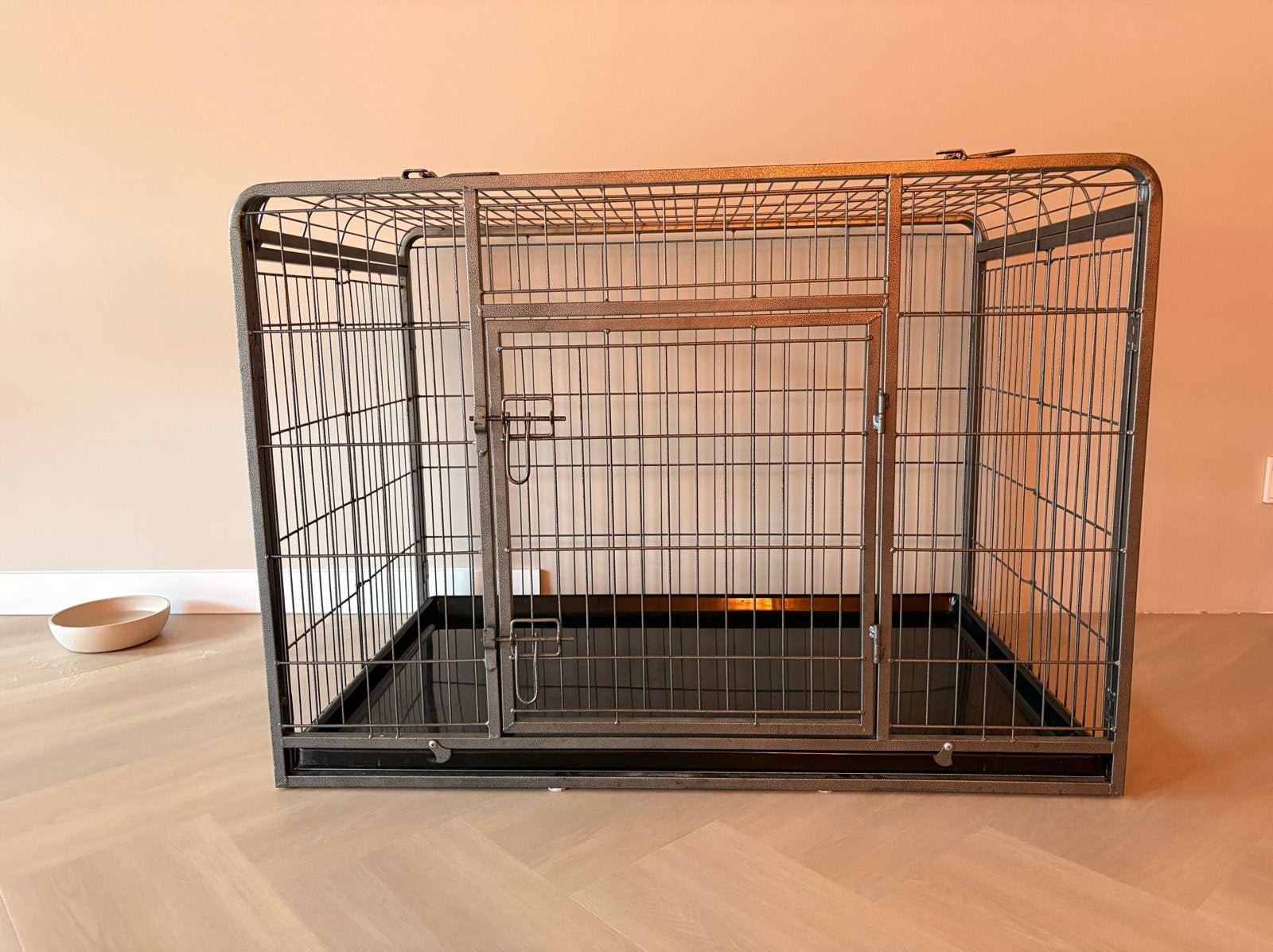 Heavy duty bench, Dieren en Toebehoren, Hondenbenches, Ophalen of Verzenden, Zo goed als nieuw