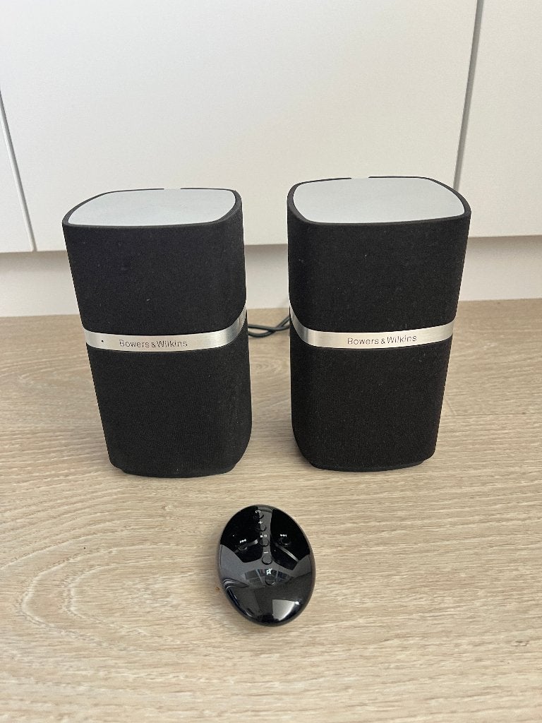 Bowers & Wilkins MM-1 – desktopspeakers, Speakerset, Ophalen of Verzenden, Zo goed als nieuw, 60 tot 120 watt