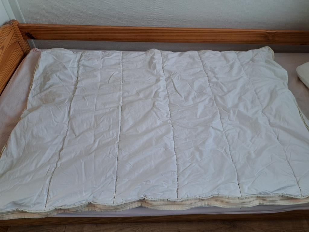 Dekbed 2 delen 135 x90, Ophalen, Gebruikt, Jongetje of Meisje, Wit
