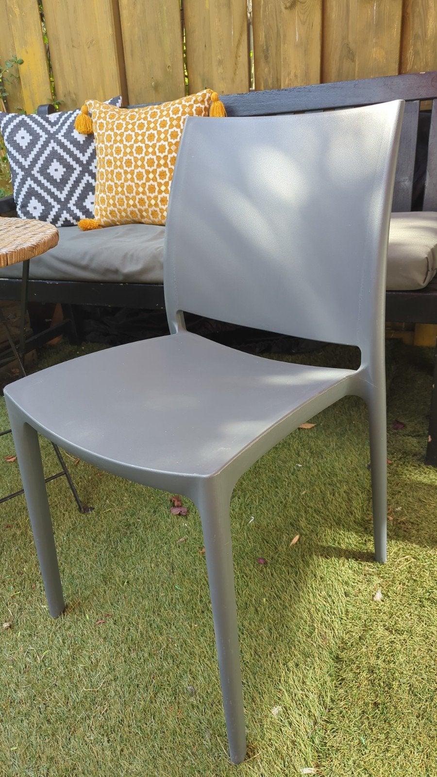 kunststof grijze tuinstoelen, stapelbaar, Ophalen, Gebruikt, Kunststof