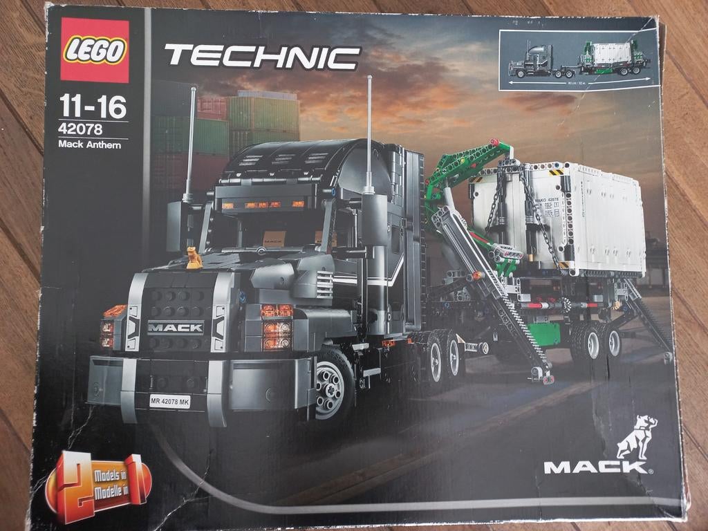 Technic lego 42078 Mack Anthem 2 in 1, Kinderen en Baby's, Speelgoed | Duplo en Lego, Lego, Ophalen of Verzenden, Zo goed als nieuw