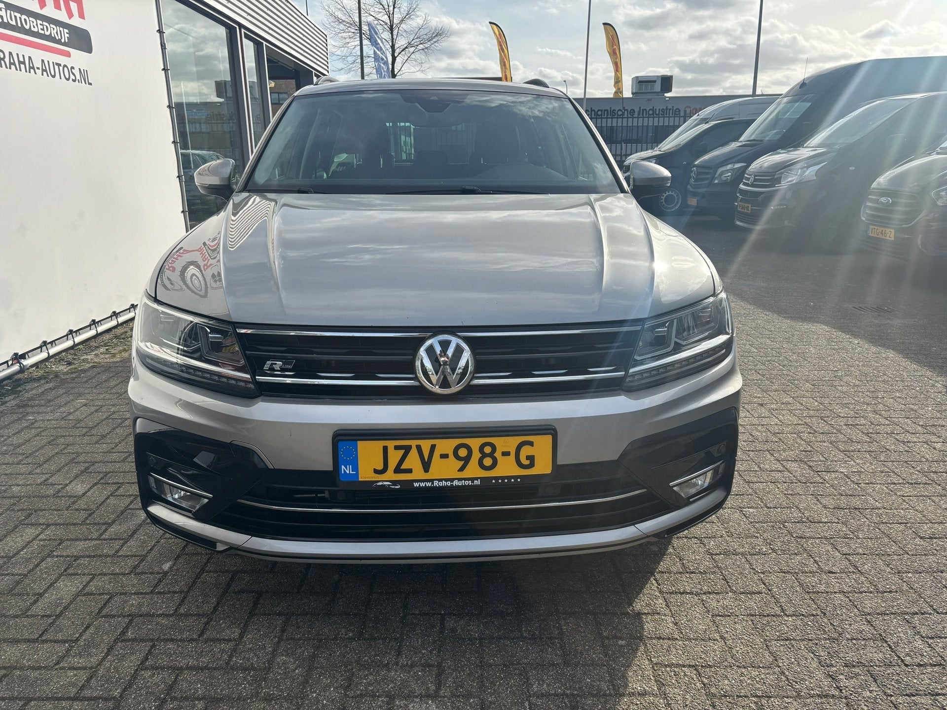 Volkswagen TIGUAN 1.5 TSI ACT Highline Business R, Automatische klimaatregeling, Stof, 4 cilinders, 150 pk