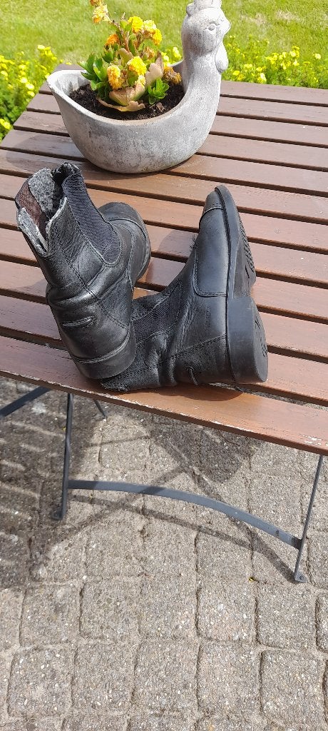 Jodhpurs laarsjes horka maat 35, Dieren en Toebehoren, Ophalen, Gebruikt, Kinderen, Schoeisel