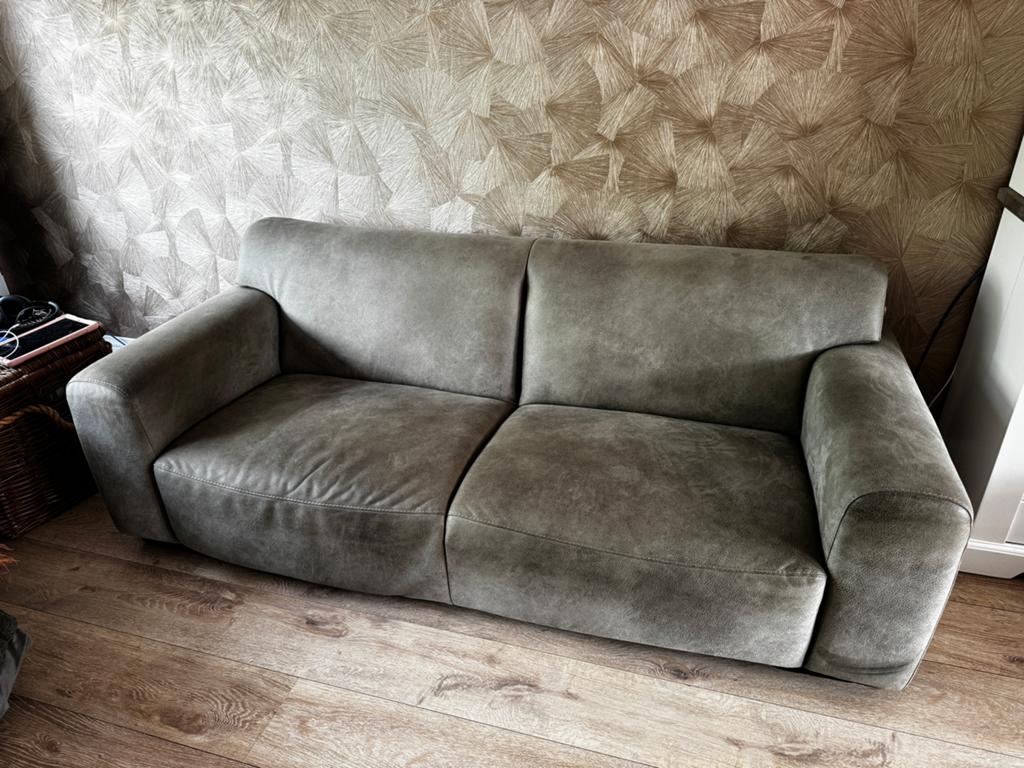 Suede 3 zits bank, Huis en Inrichting, Ophalen, Overige materialen, 150 tot 200 cm, Driepersoons