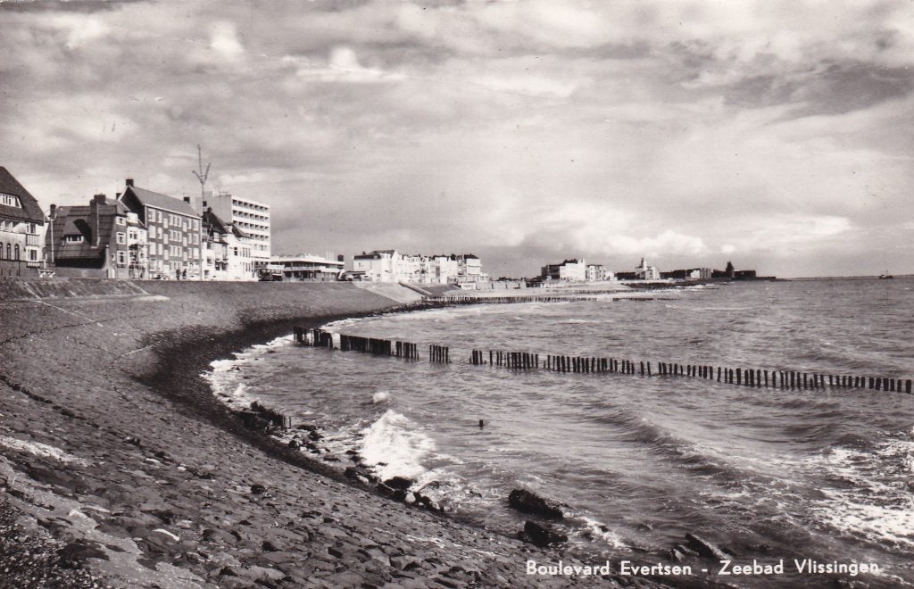 Vlissingen Boulevard Evertsen, Ophalen of Verzenden, 1960 tot 1980, Gelopen, Zeeland