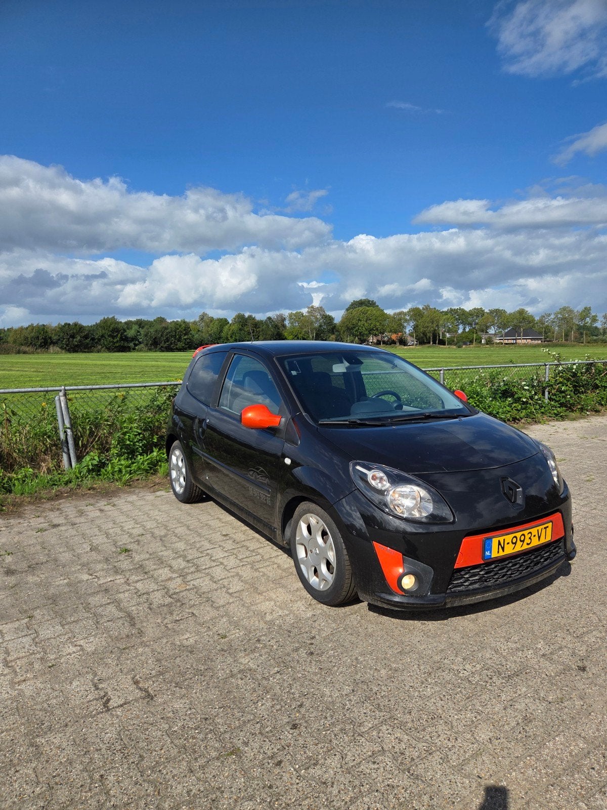 Renault Twingo 1.2 TCE 74KW 2008 Zwart, Auto's, Voorwielaandrijving, Twingo, 40 €/maand, 4 cilinders