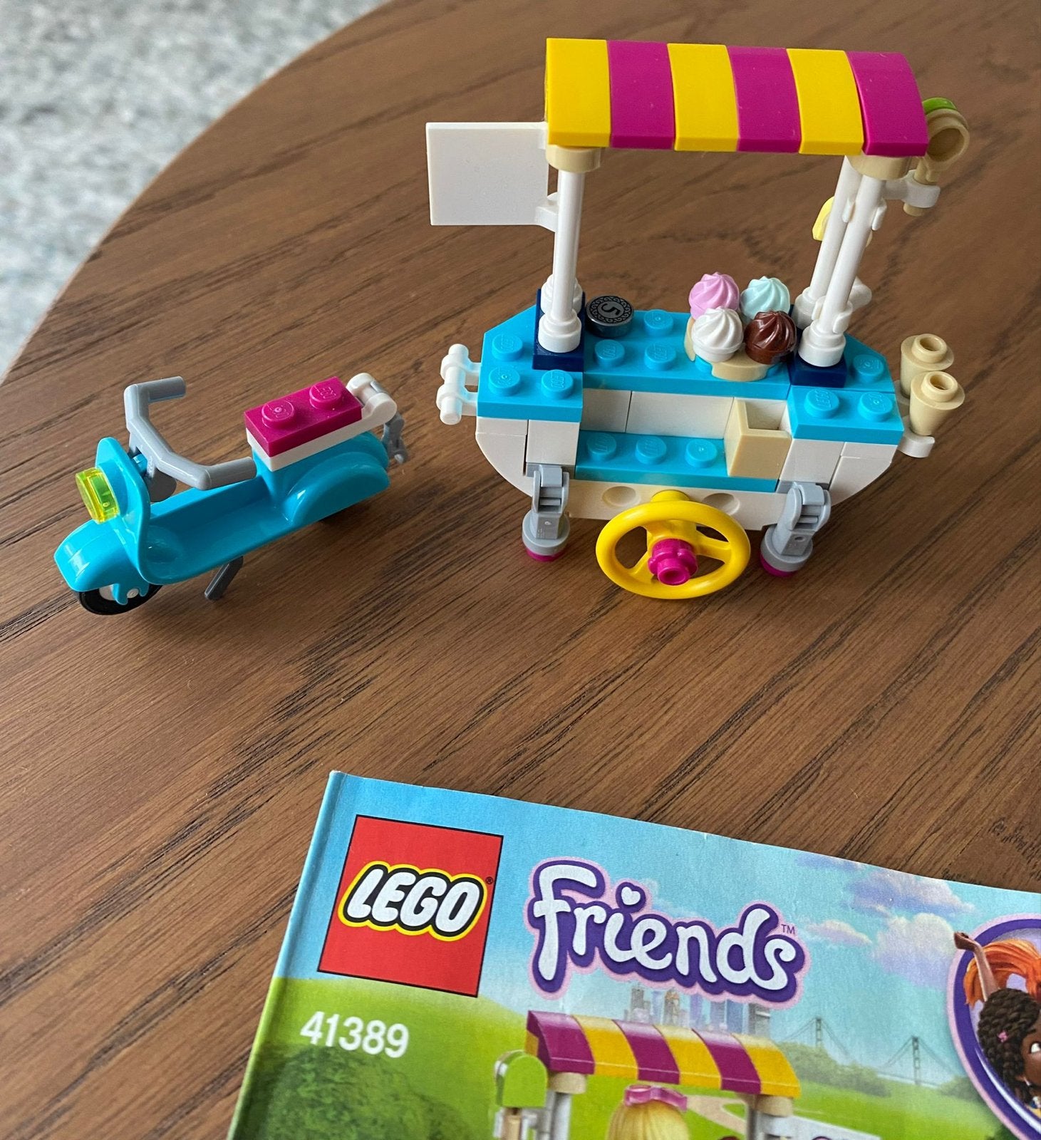 Lego Friends 41389 IJskar met Andrea en Dappere Dash, Ophalen, Gebruikt