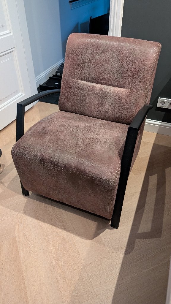 Stijlvolle Fauteuil / Armstoel – Cognac/Bruin Microleder, Ophalen, Gebruikt, Leer, 75 tot 100 cm