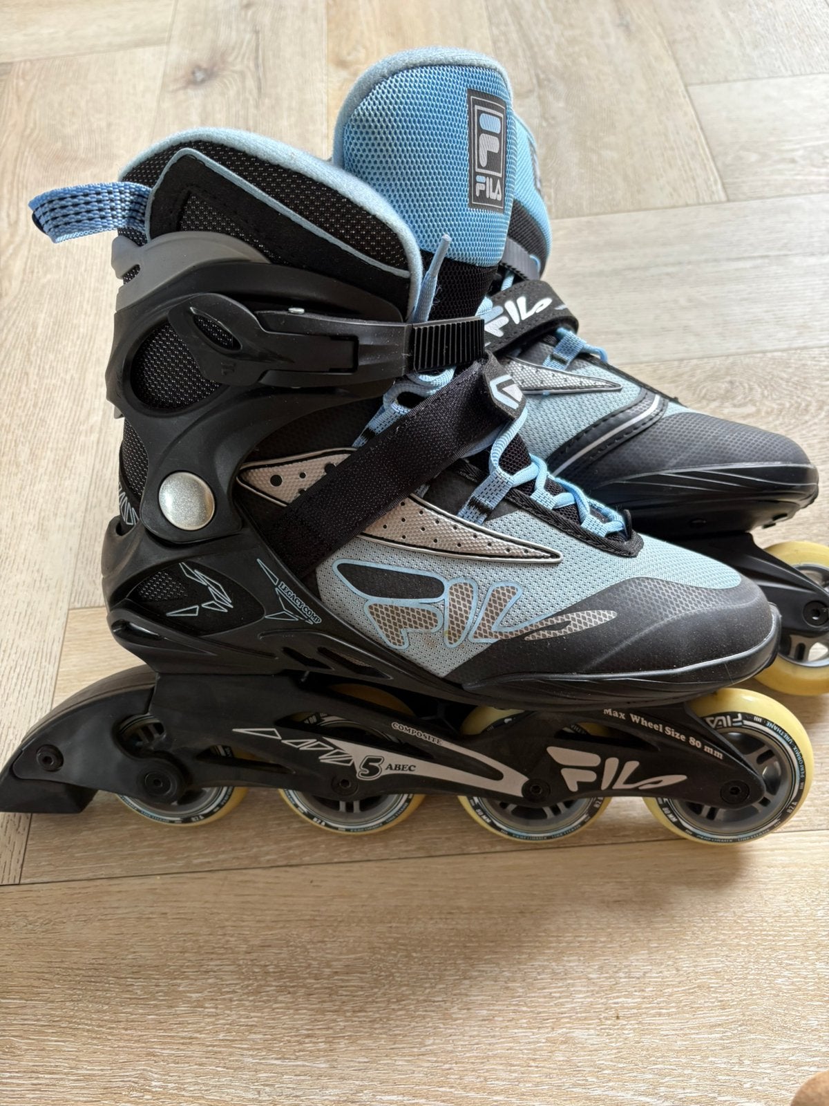 Skeelers Fila maat 41, Sport en Fitness, Ophalen, Zo goed als nieuw, Overige merken