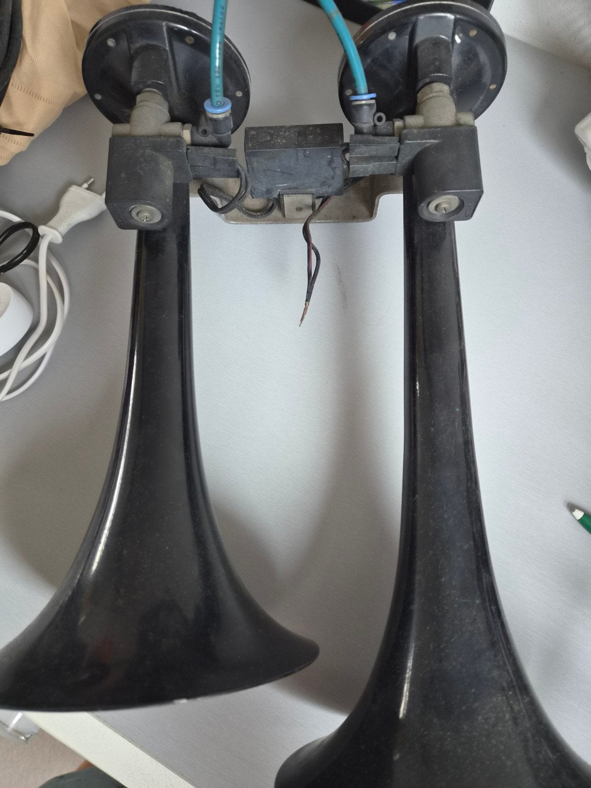Seger TGV Turbo-TGV 2-tonige hoorn 24V, Ophalen of Verzenden, Gebruikt