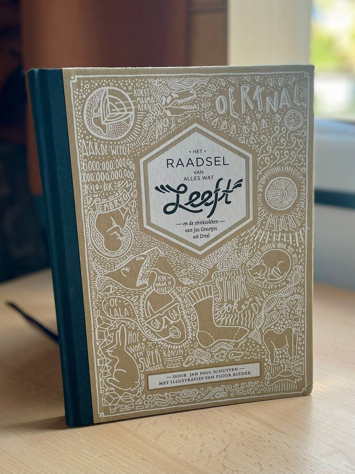 Het raadsel van alles wat leeft, Boeken, Literatuur, Zo goed als nieuw, Nederland, Ophalen of Verzenden
