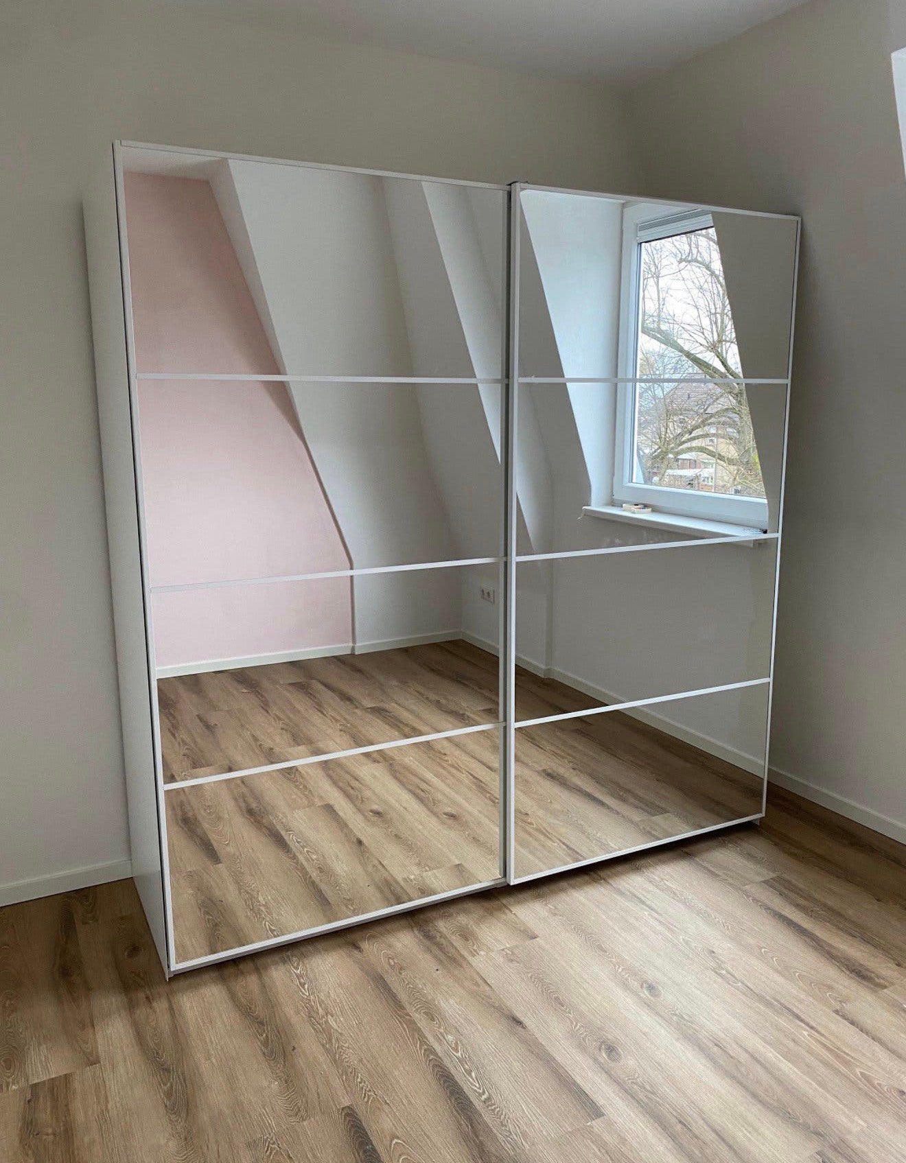 IKEA pax kast met spiegel deuren, 200 cm of meer, Zo goed als nieuw, 200 cm of meer, 50 tot 75 cm