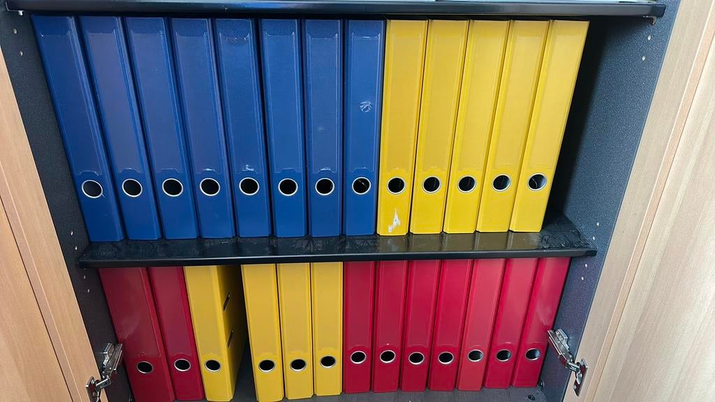 Archiefmappen, blauw, geel en rood, Huis en Inrichting, Kasten | Roldeurkasten en Archiefkasten, Gebruikt, Minder dan 100 cm, 25 tot 50 cm