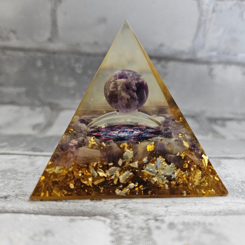 Epoxy Piramide Maan Edelstenen Spirituele Decoratie, D, Nieuw, Ophalen of Verzenden, D