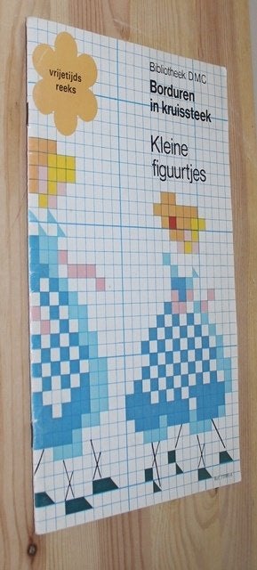 DMC Borduren in kruissteek kleine figuurtjes - 98066, Boeken, Ophalen of Verzenden, Zo goed als nieuw, Borduren en Naaien, Geschikt voor kinderen