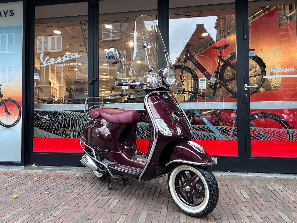 Vespa LXV Vie Della Moda 4T | 2011 | 4742KM | Eerste eig., Fietsen en Brommers, Ophalen, Gebruikt, Maximaal 45 km/u, Vespa LXV