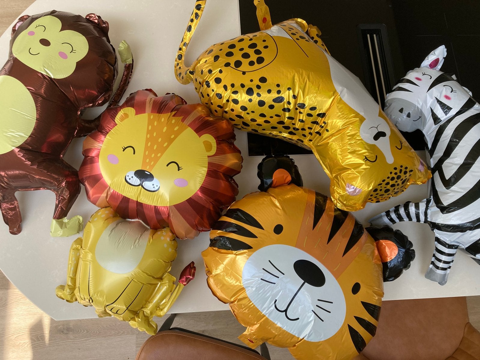 GRATIS Jungle dieren ballonnen, Ophalen, Zo goed als nieuw, Versiering
