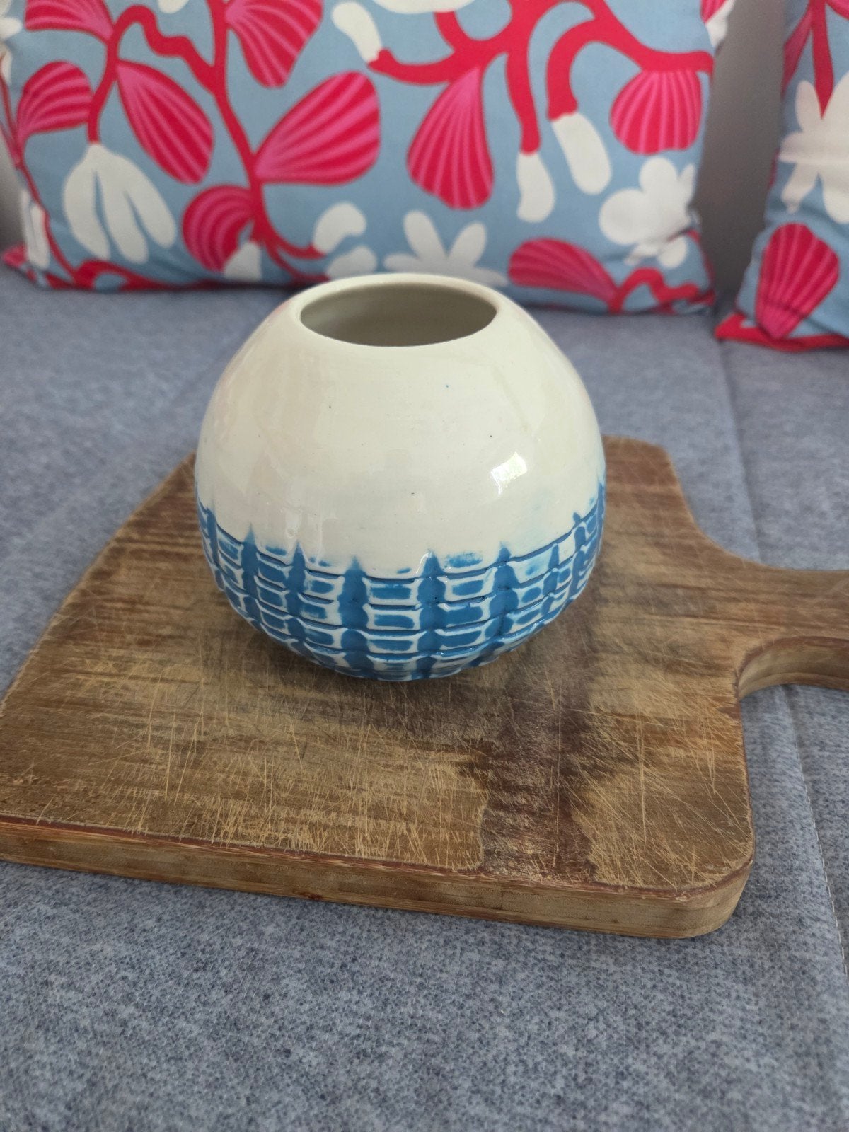 Handgemaakte Keramieken Vaas - Blauw/Wit, Antiek en Kunst, Ophalen of Verzenden
