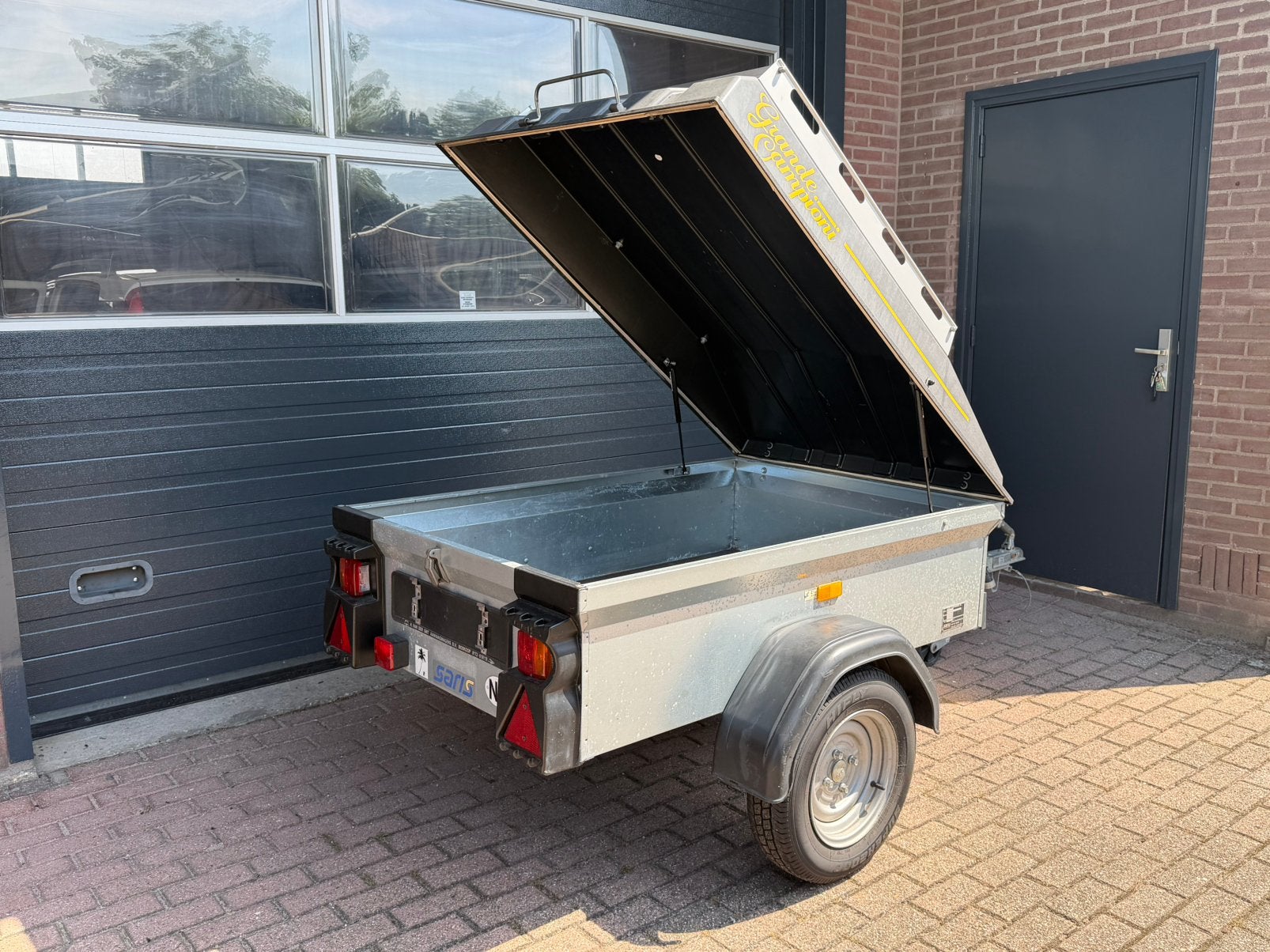 Saris Grande Campioni lagers  en banden vernieuwd, Auto diversen, Aanhangers en Bagagewagens, Ophalen, Gebruikt