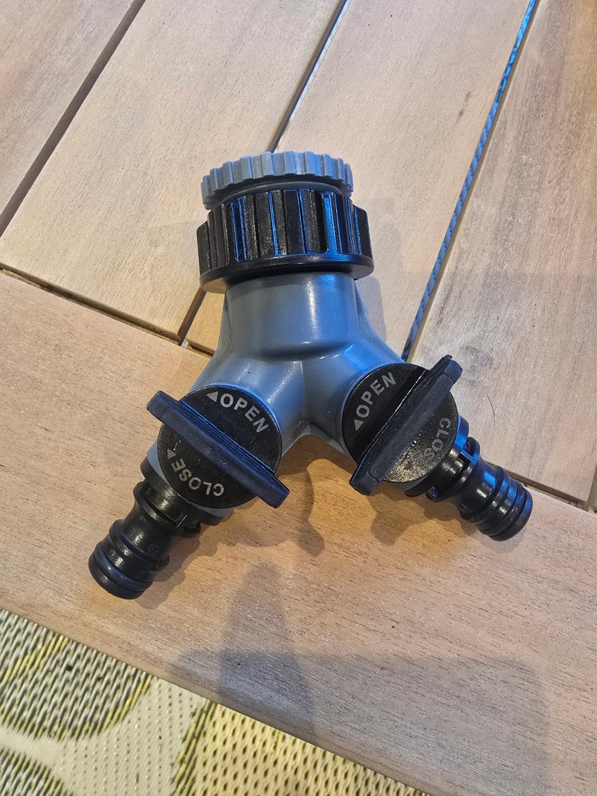 Nieuwe 2 weg waterverdeler, Ophalen of Verzenden, Nieuw, Handsproeier