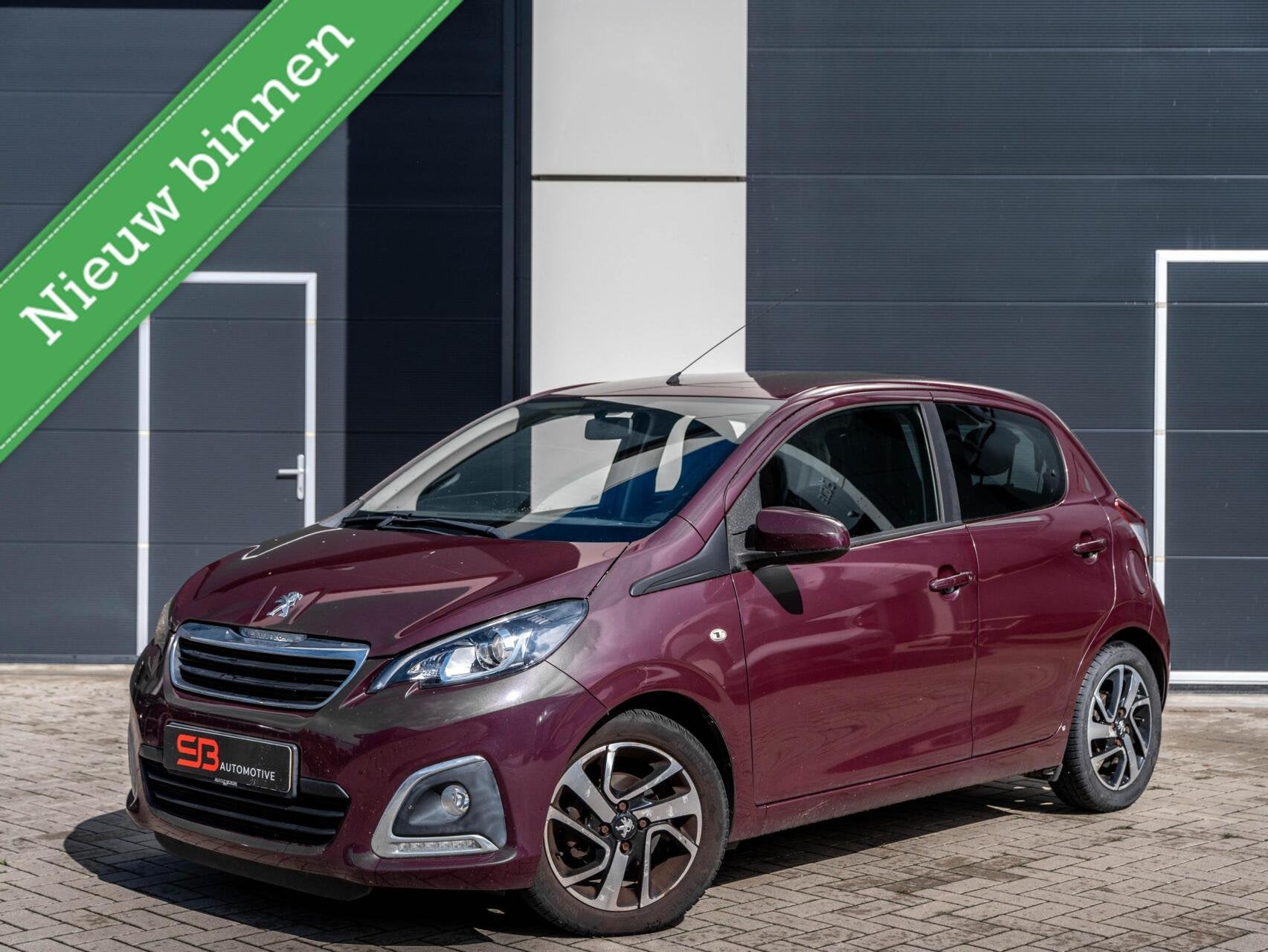 Peugeot 108 1.2 VTi Allure Bluetooth|LED|AIRCO!, Auto's, Voorwielaandrijving, Euro 5, Stof, 840 kg