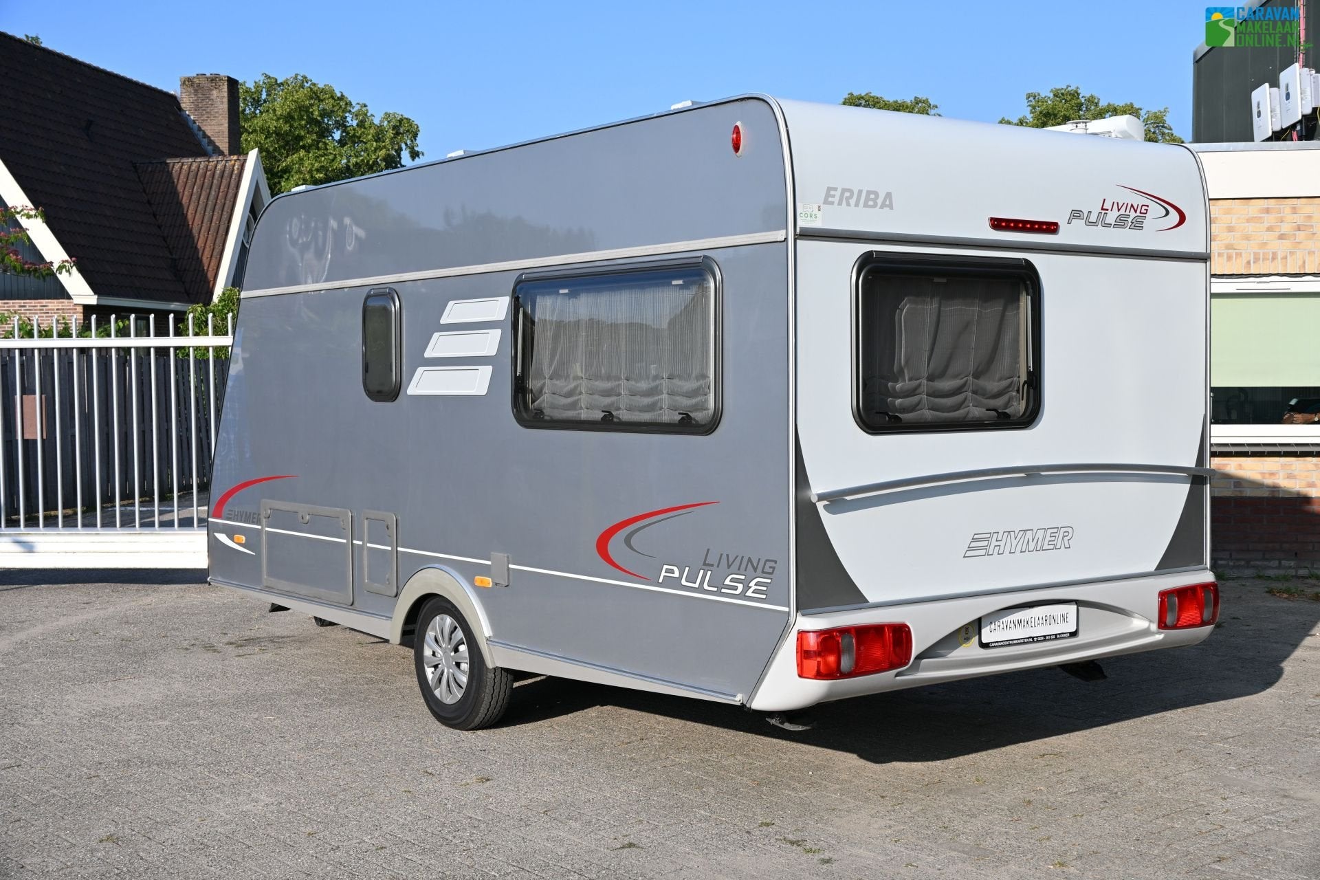 Eriba Living Pulse 440, Caravans en Kamperen, Caravans, Kachel, Bedrijf, Tot en met 3, 5 tot 6 meter