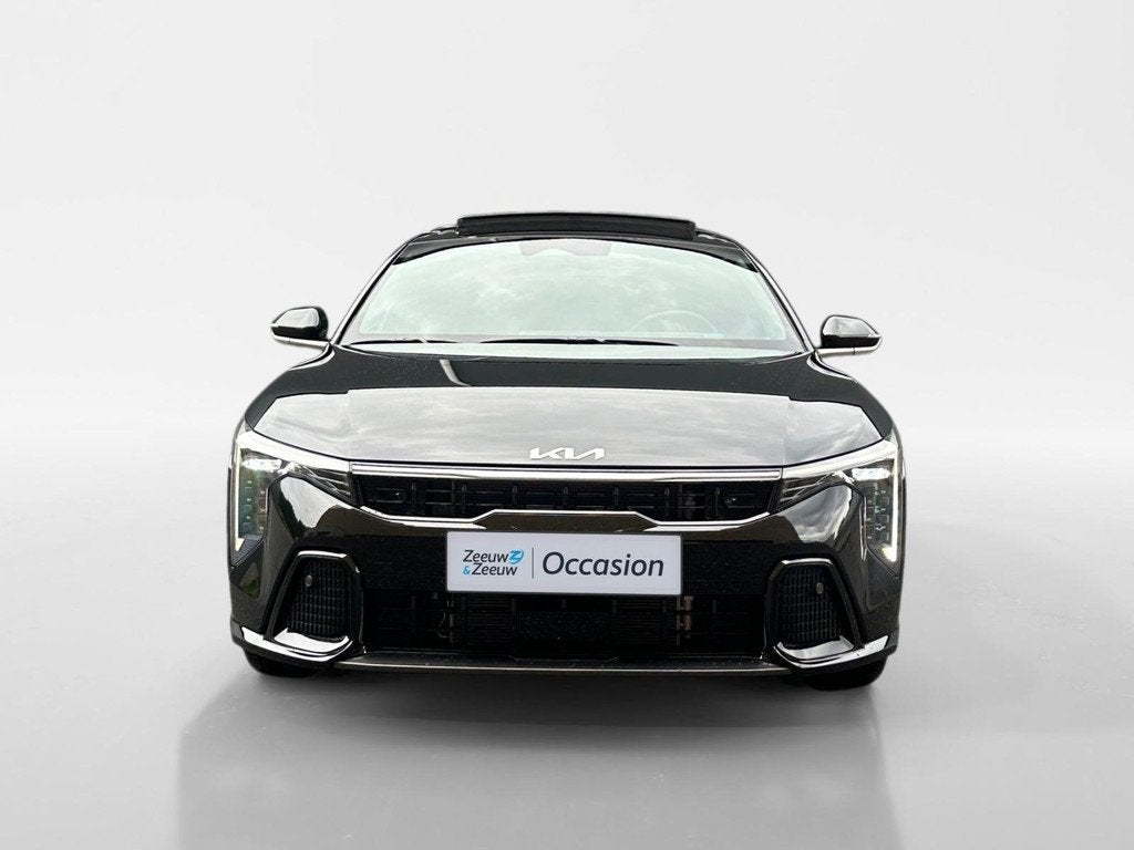 Kia K4 1.0 T-GDi MHEV GT-Line Launch Edition (pano) | Stoel/, Auto's, Kia, 12 maanden, Zwart, Bedrijf, 3 cilinders