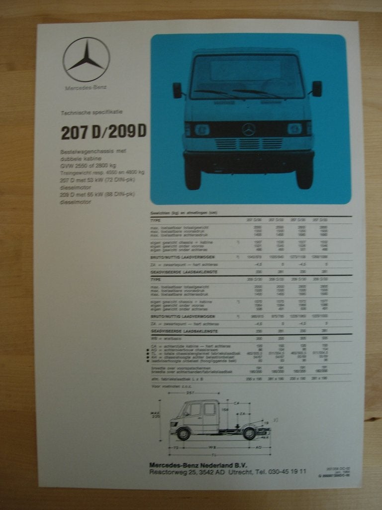 Mercedes 207 209 Specificatie Brochure 1984 207D 209D, Zo goed als nieuw, Mercedes-Benz, Mercedes, Ophalen of Verzenden