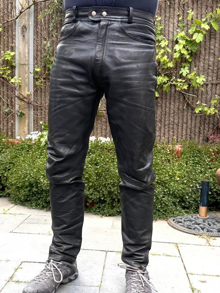 Leren motorbroek maat 54 lengte 34, Motoren, Kleding | Motorkleding, Ophalen of Verzenden, Tweedehands, Heren, Broek | leer