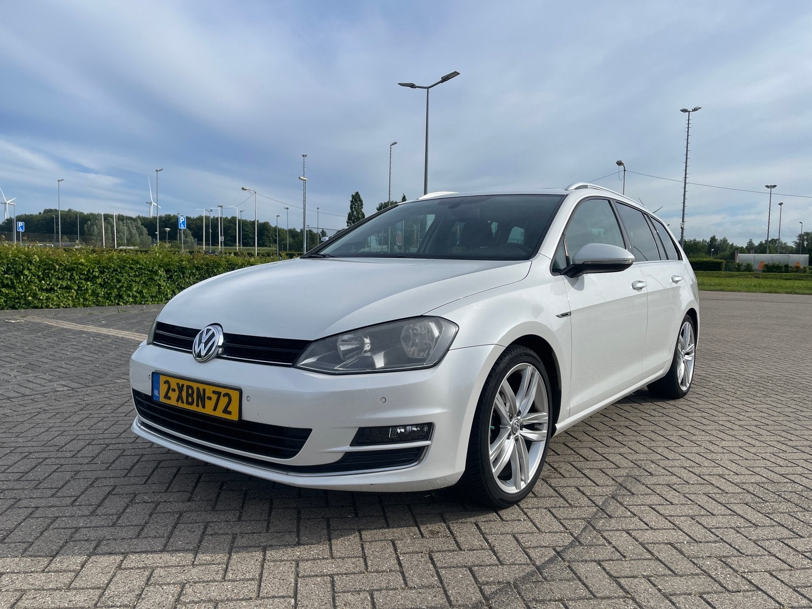 Volkswagen Golf 2.0 TDI 110KW/150PK Variant 2014 Wit, Auto's, Voorwielaandrijving, 4 cilinders, Wit, Origineel Nederlands