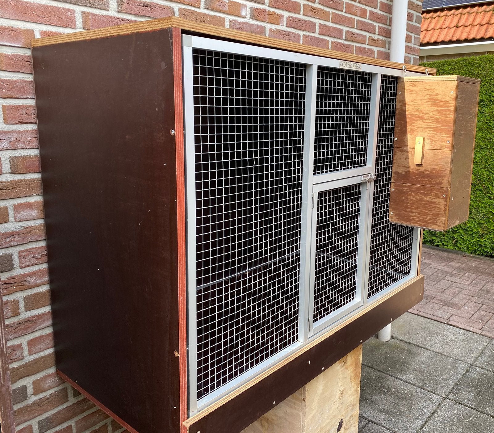 Nette broedkooi voor papegaaien, Ophalen, Gebruikt, Hout, Broedkooi of Kweekkooi