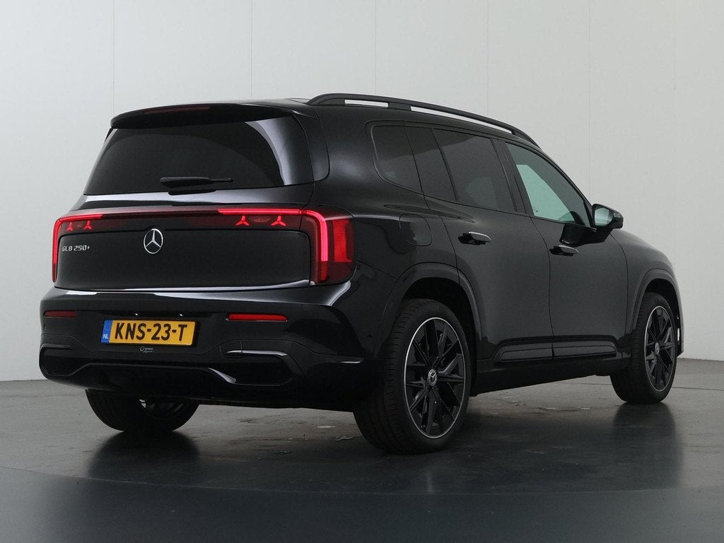 Mercedes-Benz GLB 250+ Business Solution AMG 85.5 kWh | Prem, Auto's, Mercedes-Benz, 2095 kg, Achterwielaandrijving, Zwart, 607 km