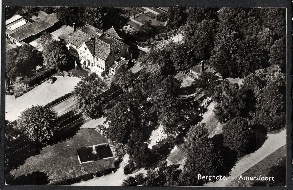 Amersfoort, Berghotel. KLM Aerocarto Luchtfoto. 1963., Ophalen of Verzenden, 1960 tot 1980, Gelopen, Utrecht