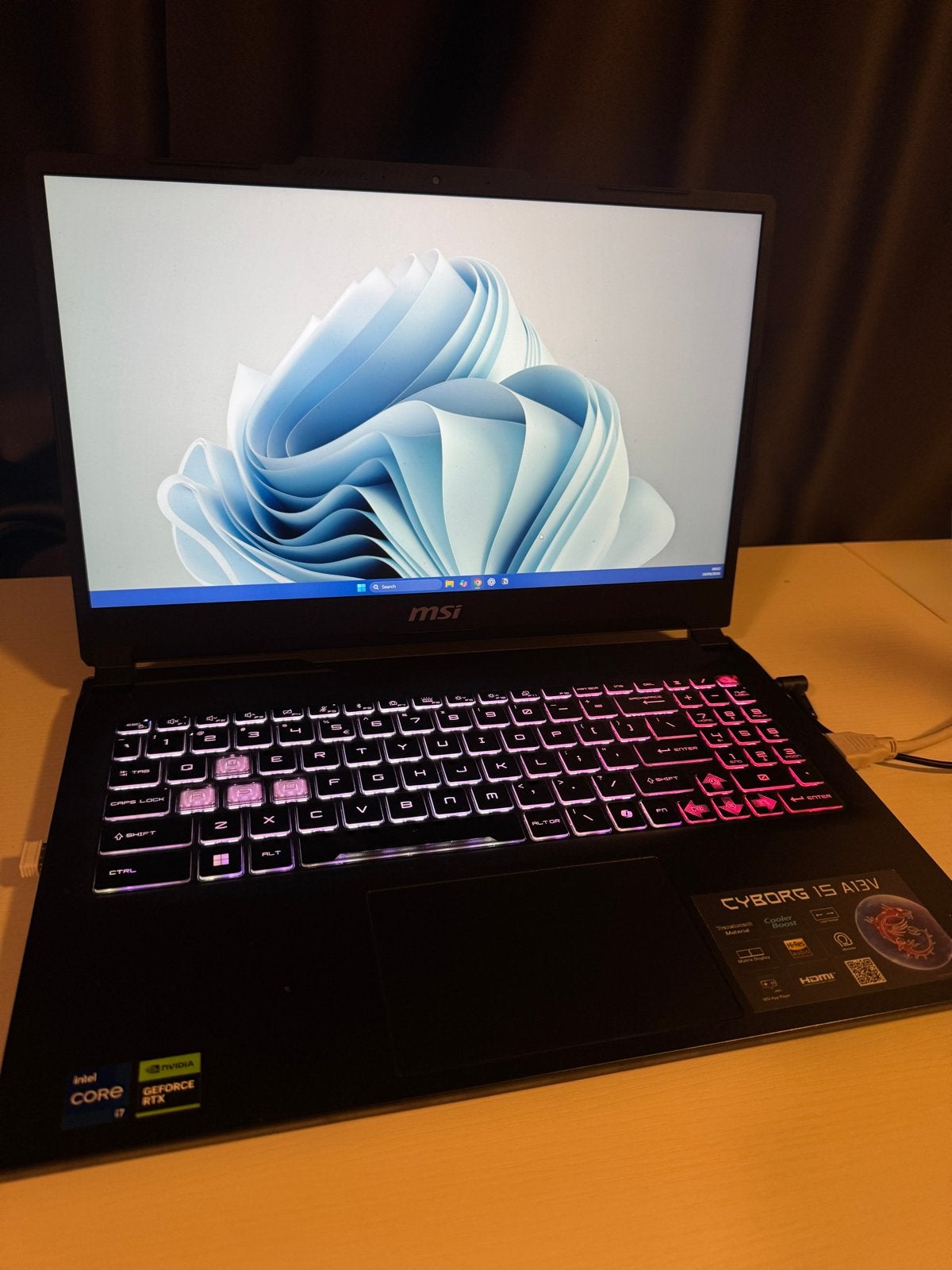 MSI Cyborg 15 A13VFK | i7 | RTX 4060 | 16GB | 512GB | 144Hz, Computers en Software, Windows Laptops, Met videokaart, Ophalen of Verzenden