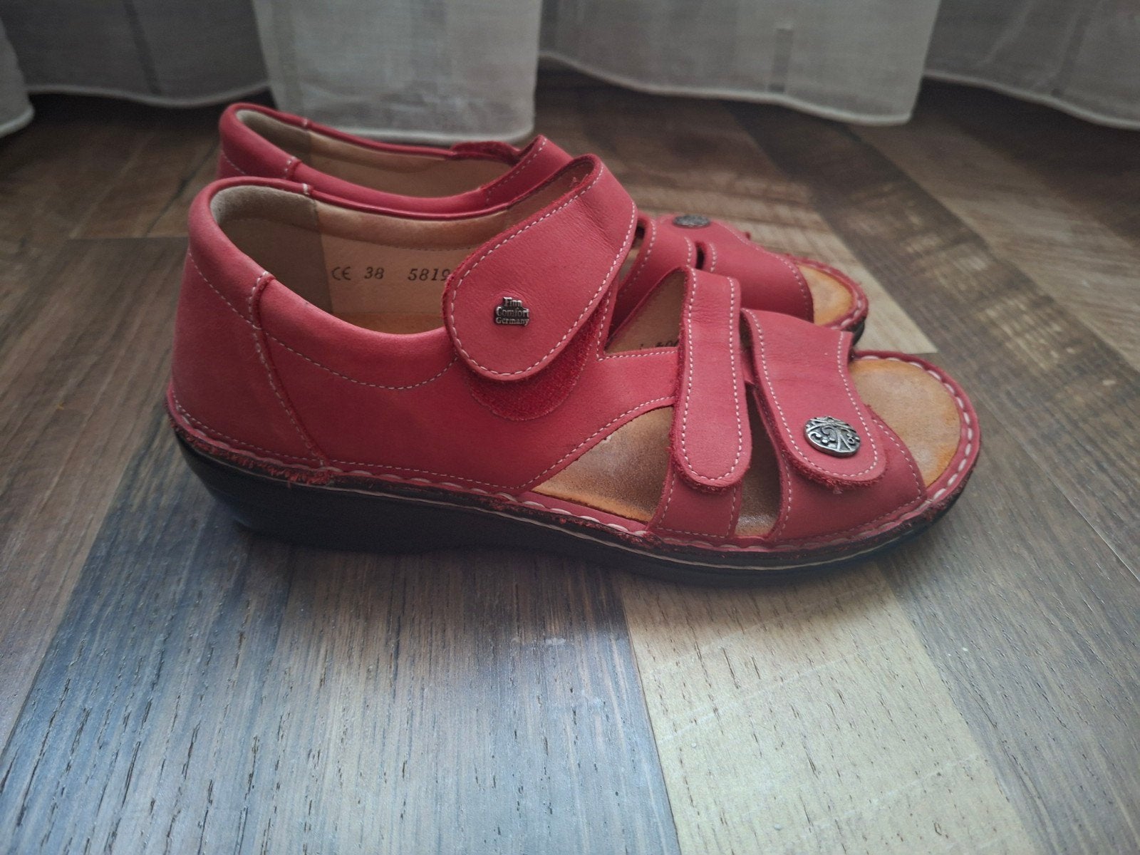 Finn comfort Maat 38 H, Instappers, Ophalen of Verzenden, Zo goed als nieuw, Rood