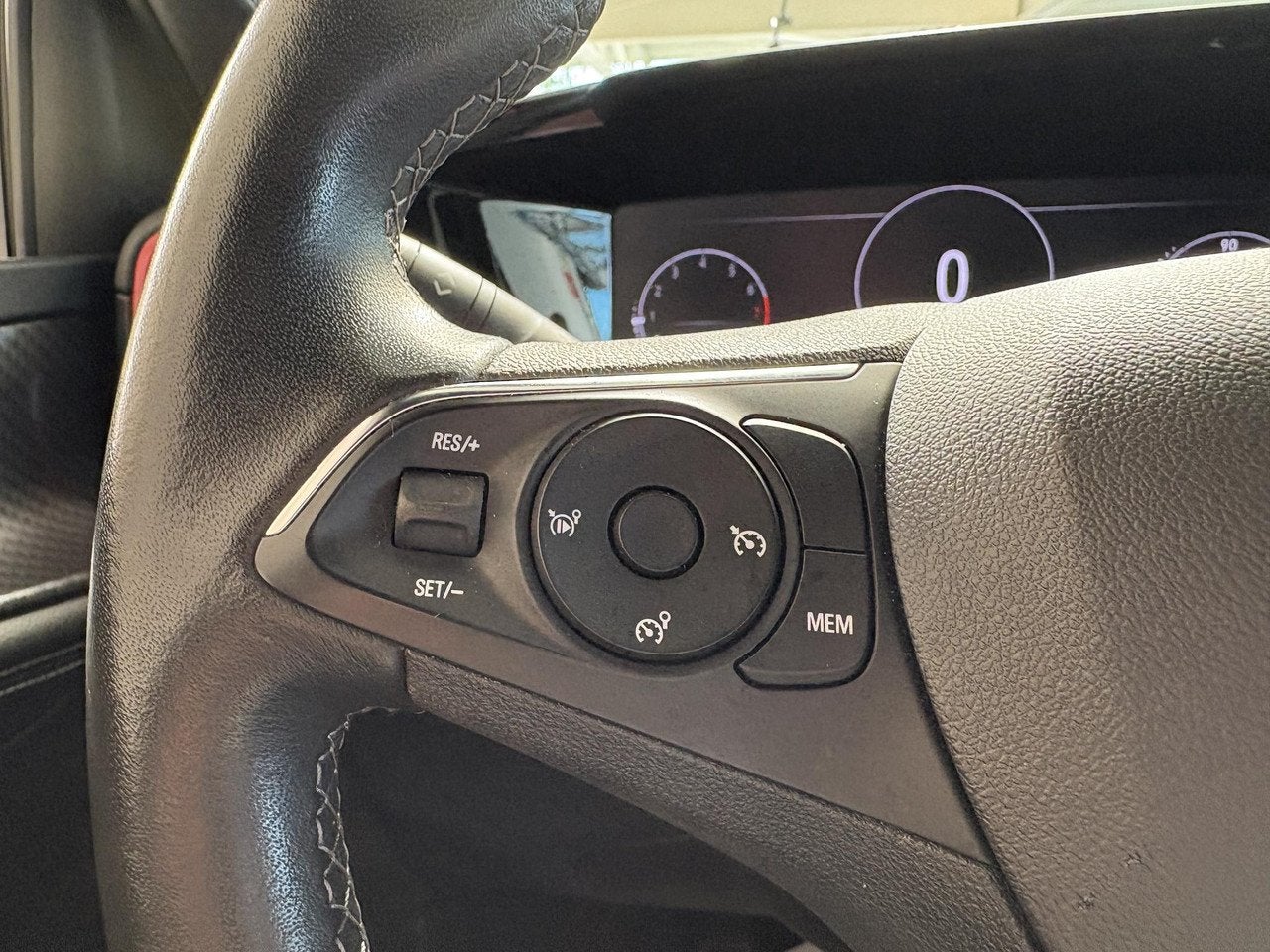 Foto 14 van Opel Mokka 1.2 GS Line | Navigatie | Blind Spot Monitor | Ac