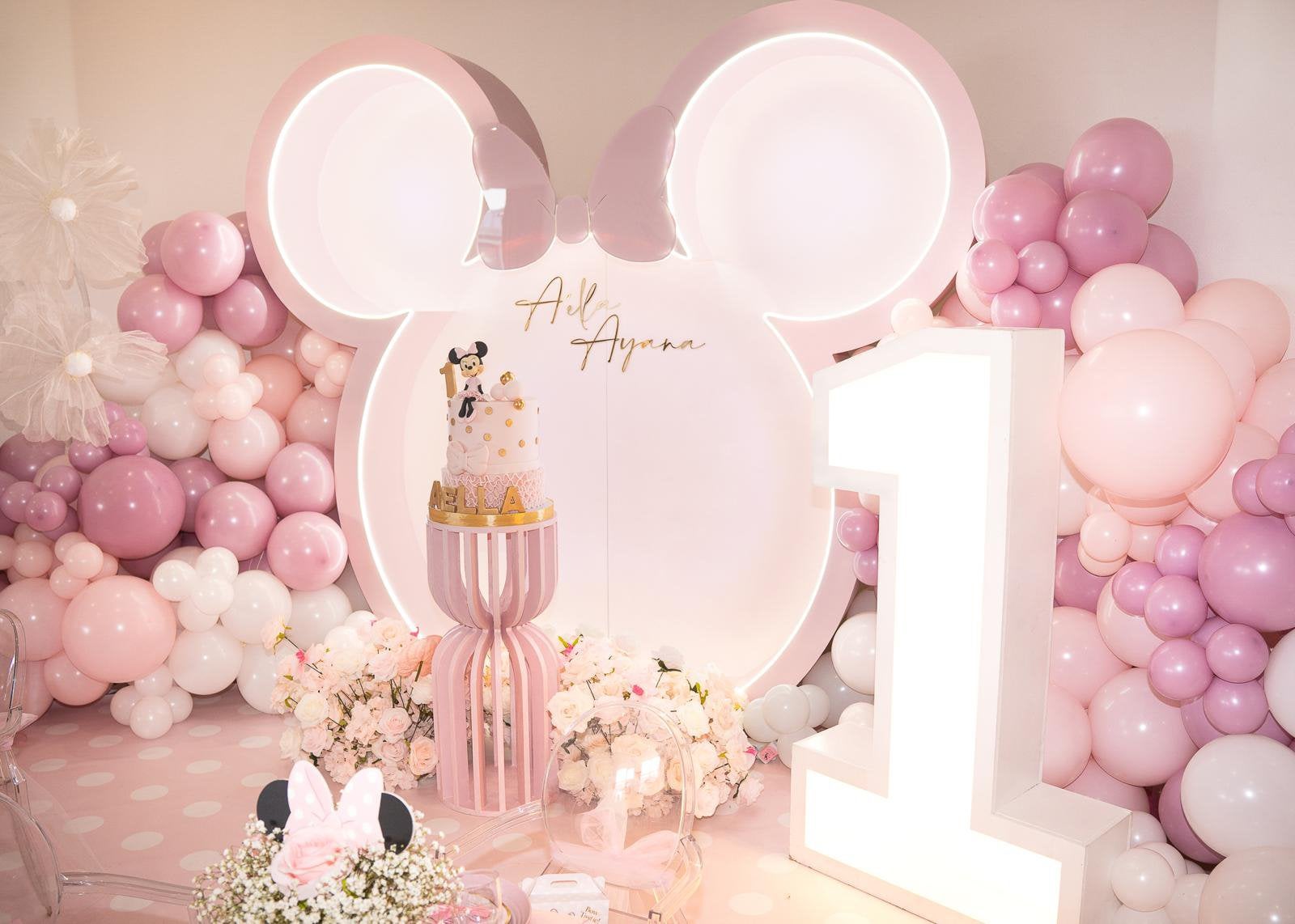 Minnie mouse decoratie te huur, Hobby en Vrije tijd, Ophalen, Zo goed als nieuw, Geboorte of Huwelijk