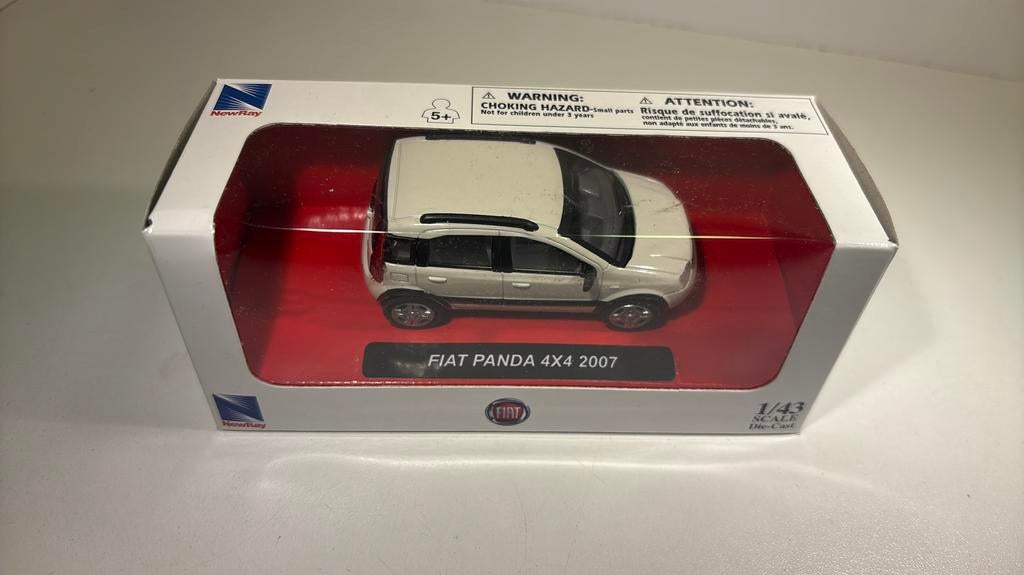 Fiat panda 4x4 2007 white  new ray 1.43, Overige merken, Auto, Ophalen of Verzenden, A
