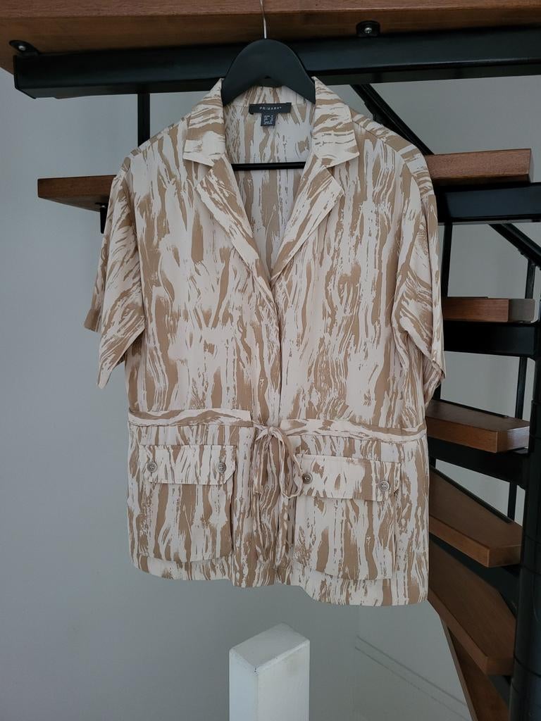 Primark Blouse met print en strikceintuur maat 42, Maat 38/40 (M), Primark, Beige, Ophalen of Verzenden