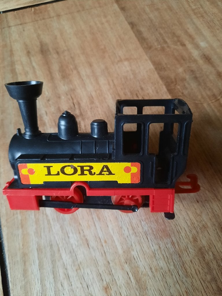 Oost Duitse locomotief Lora, Ophalen of Verzenden