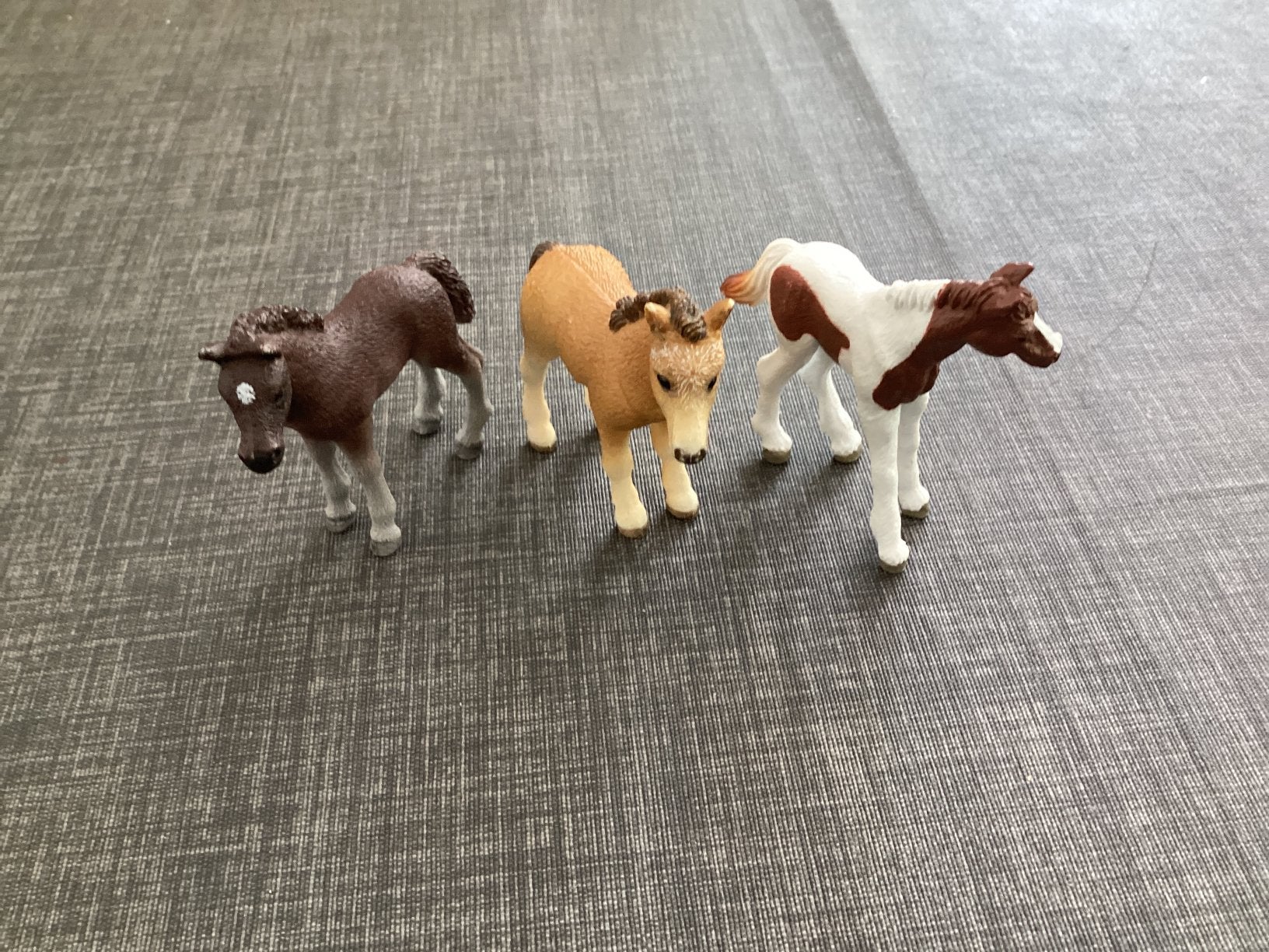 Schleich mini veulen, per stuk, Ophalen of Verzenden, Zo goed als nieuw, Jongen of Meisje