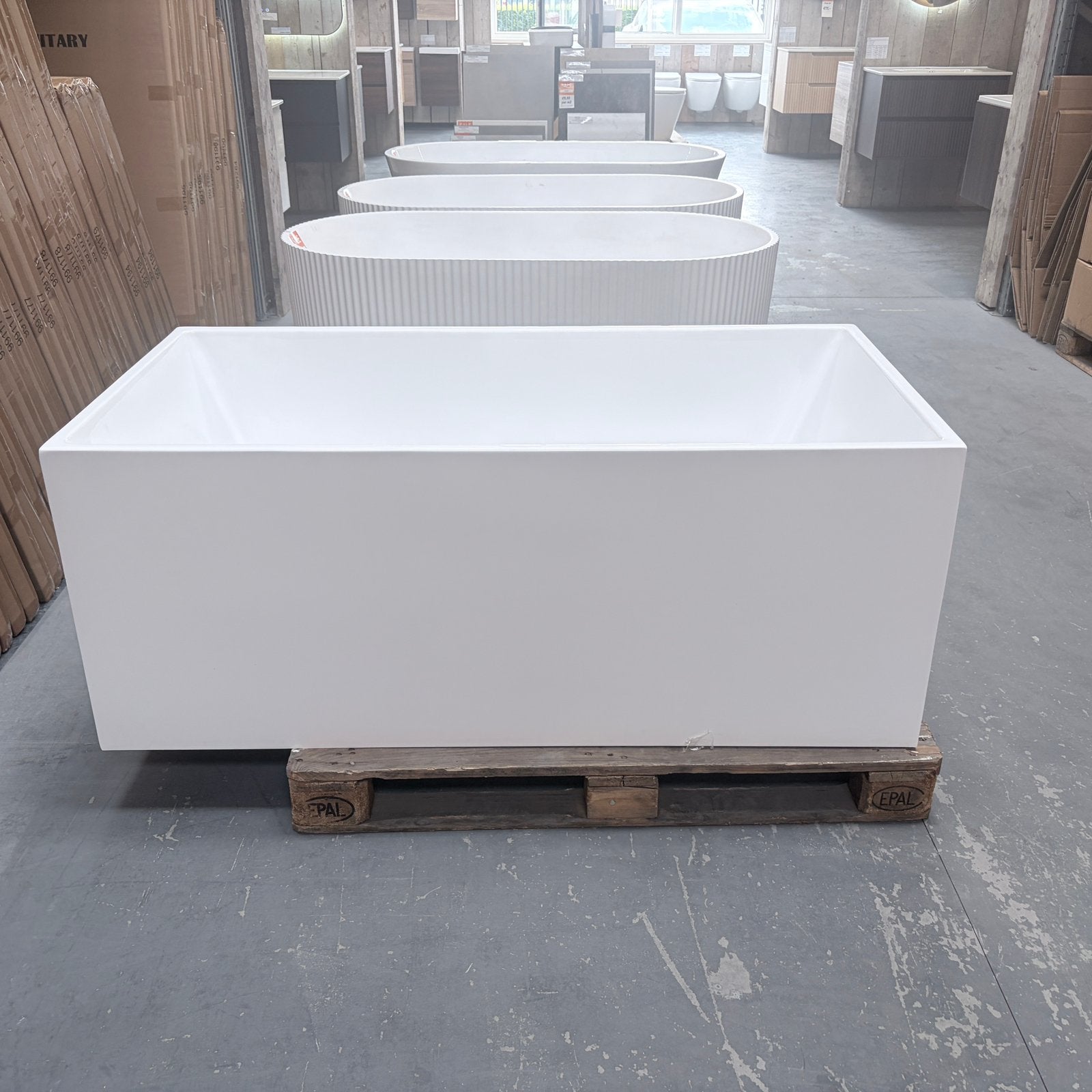 NU Korting Vrijstaand Ligbad 150cm – Nieuw Bad nr393, Ophalen, Kunststof, Minder dan 30 cm, Rond