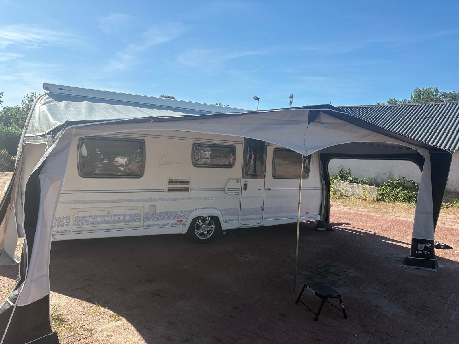 Walker voortent Concept 240, maat 14, Ophalen, Gebruikt, Ten Cate All Season 240g/m2, Walker Campingstyle