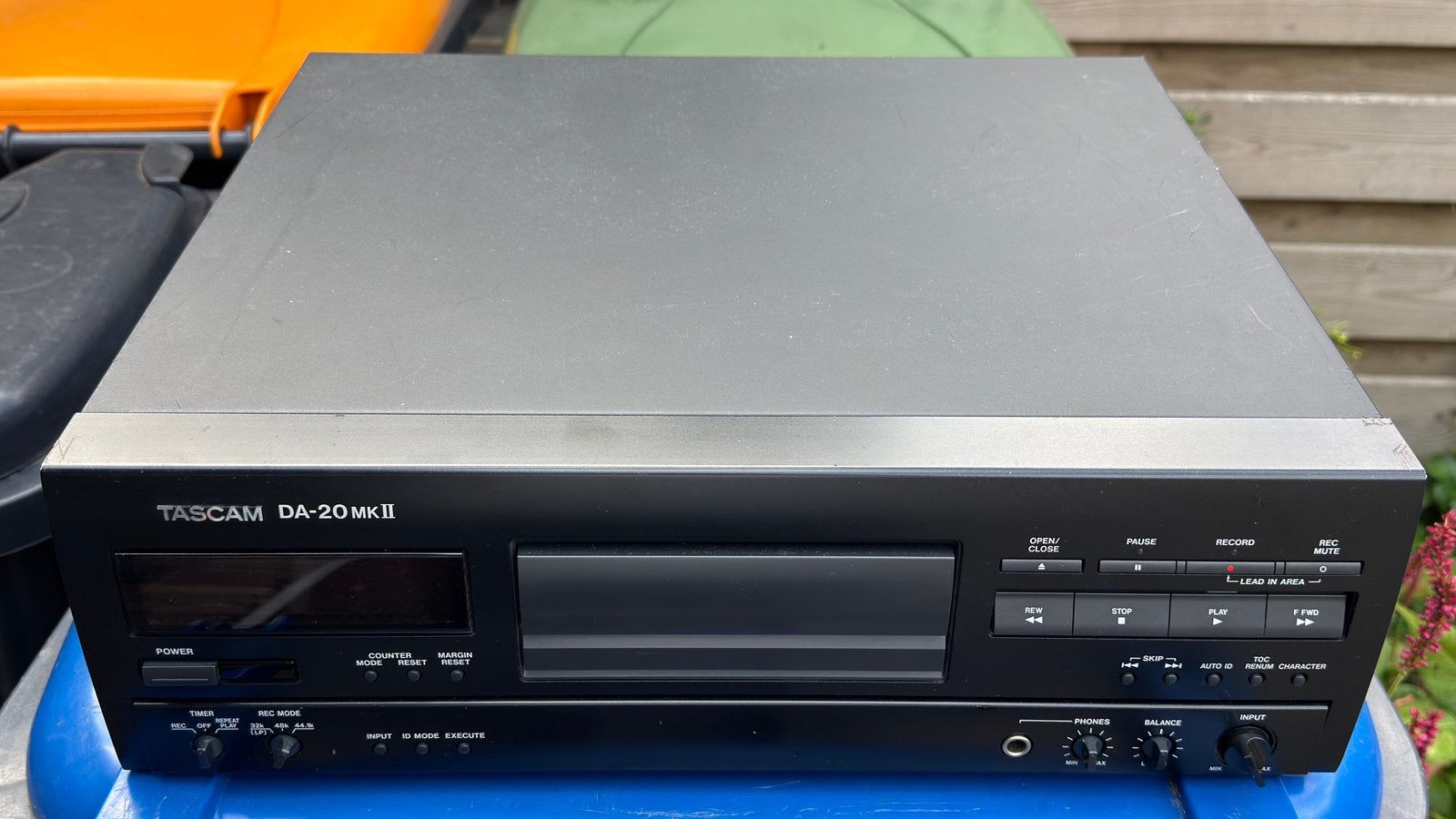 Tascam DA-20 mk2 DAT recorder, Ophalen, Overige merken
